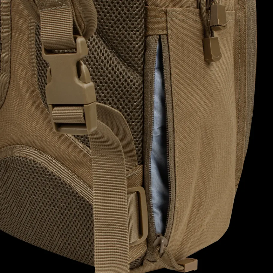 Condor Outdoor Fuel Hydration Backpack 18L