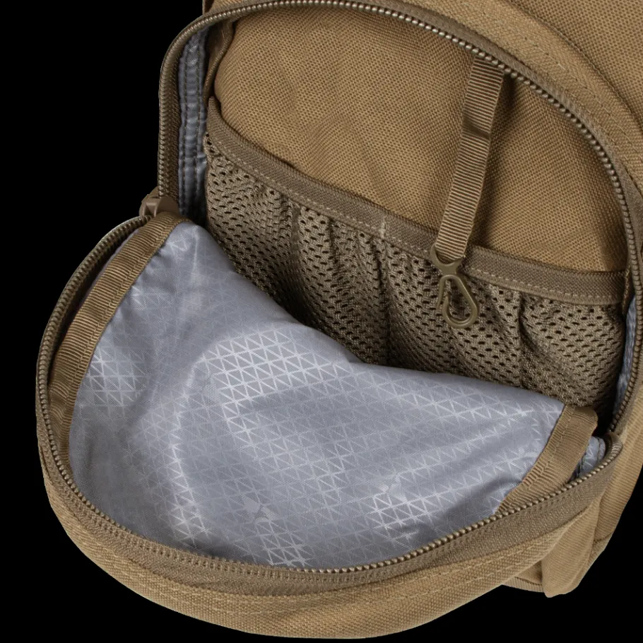 Condor Outdoor Hydration Backpack 8L